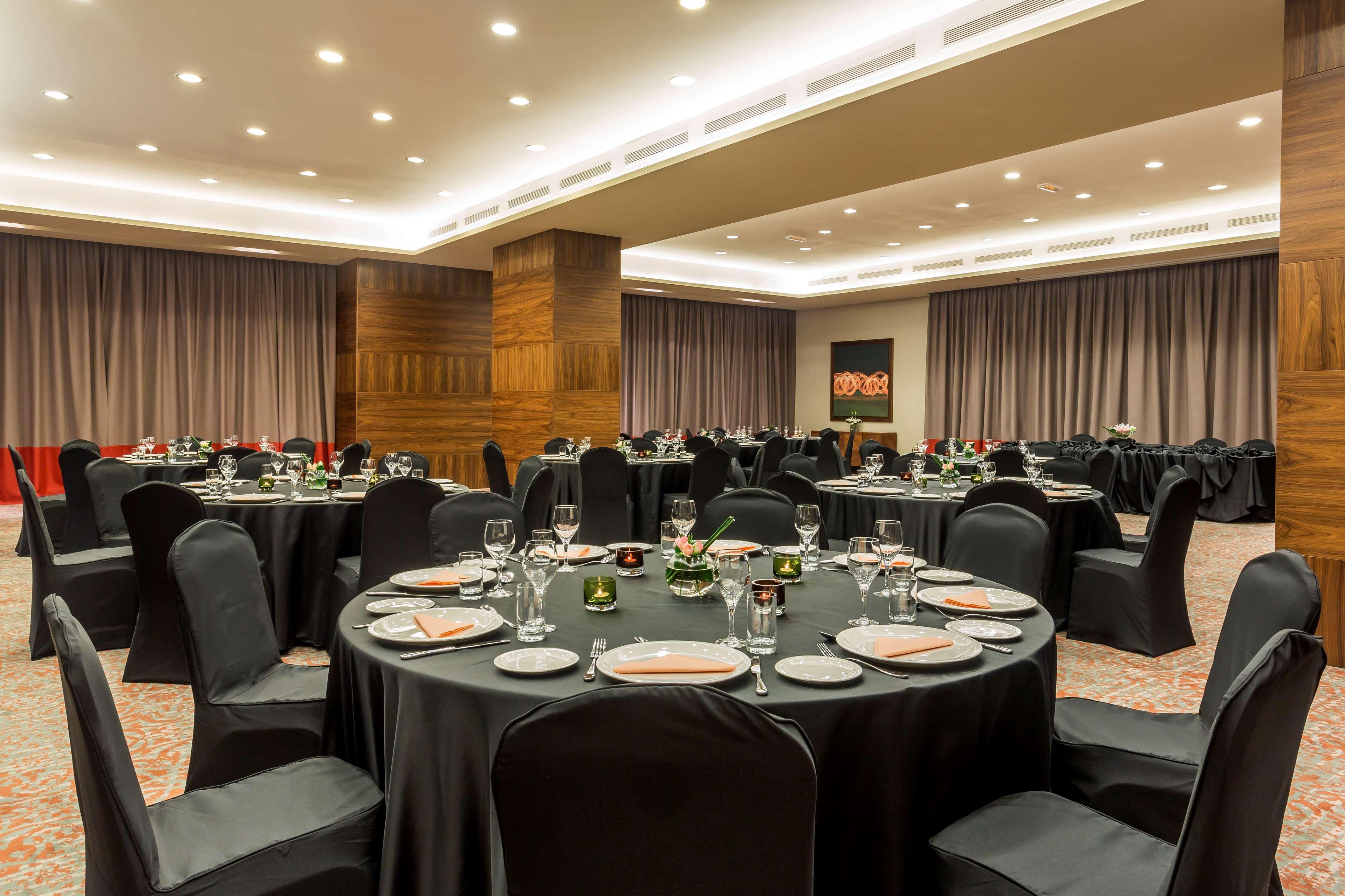 Hilton Garden Inn Tanger City Center Екстериор снимка